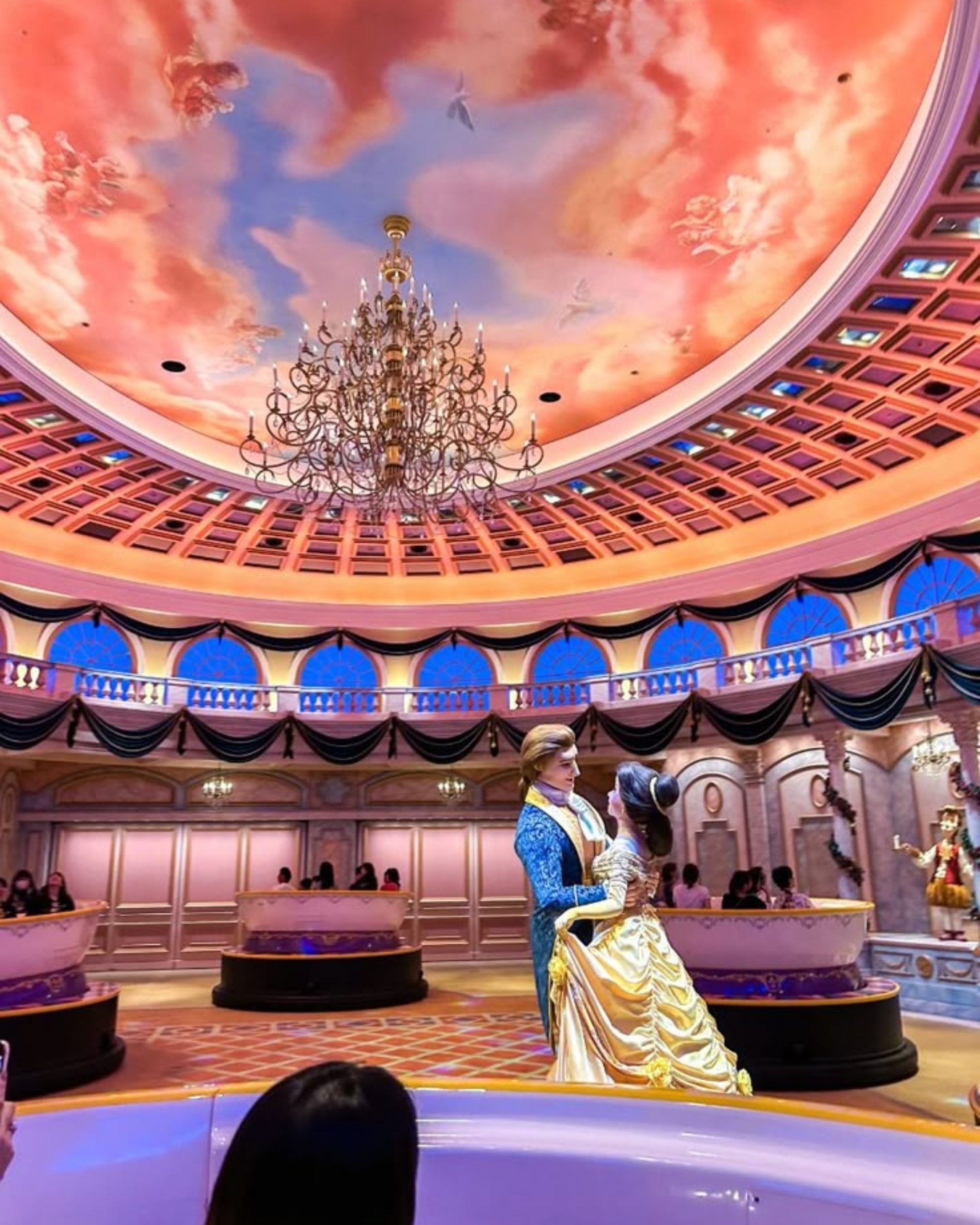 disneyland bella y bestia